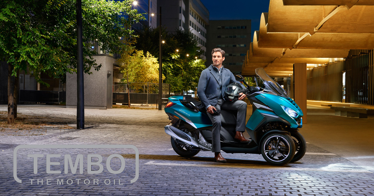 Skuteri na tri kotača: sigurnost, stabilnost i stil na cesti